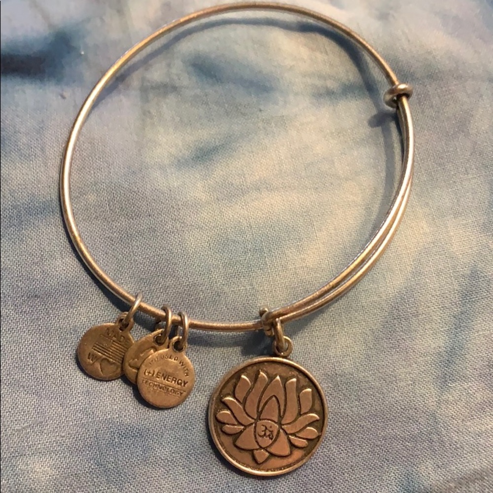 Alex And Ani Bracelet With Lotus Flower Charm
